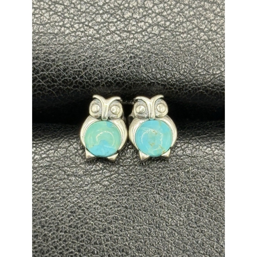New Condition Sterling Silver Turquoise Dainty Owl Earrings 925 E22